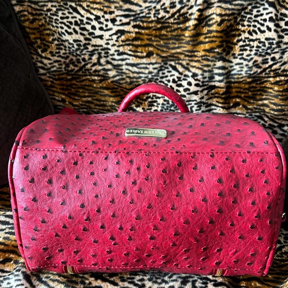 New Red โค๏ธโ๐ฅ Steve Madden Purse - Picture 2 of 5